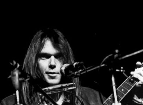 neil-young-bw-photo